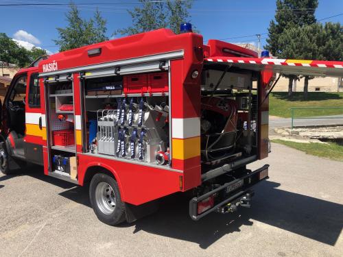 Odovzdávanie hasičského vozidla DHZ Stará Lesná